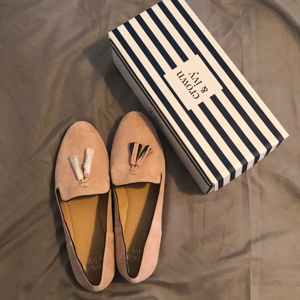 Brand new Crown and Ivy size 10 Ballet Pink Flats